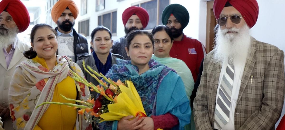 Dr. Satinder Kaur took charge of Principal